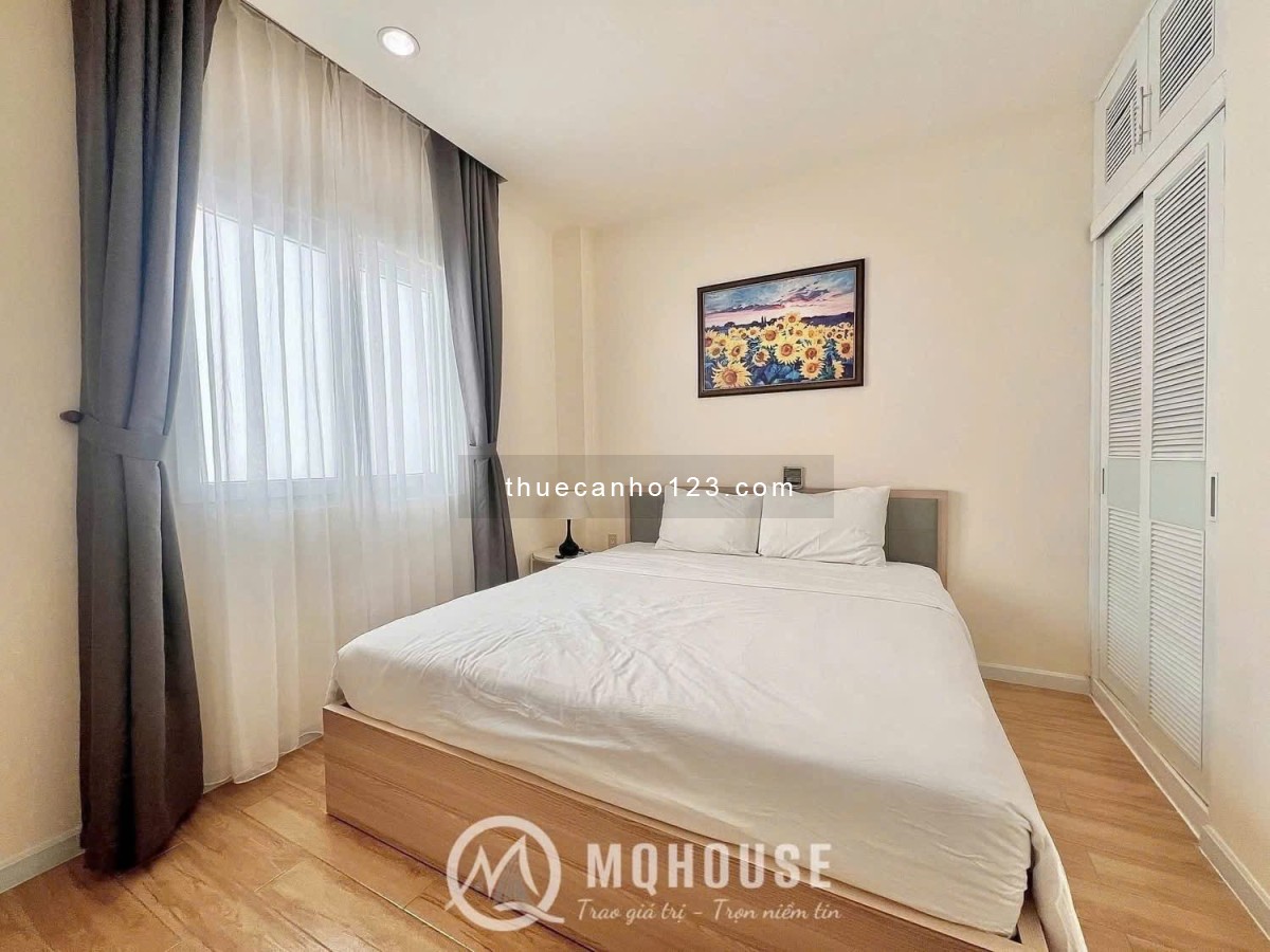 Cho thuê căn hộ cao cấp Tân Bình 1 phòng ngủ gần sân bay Tân Sơn Nhất có gym và hồ bơi, ban công