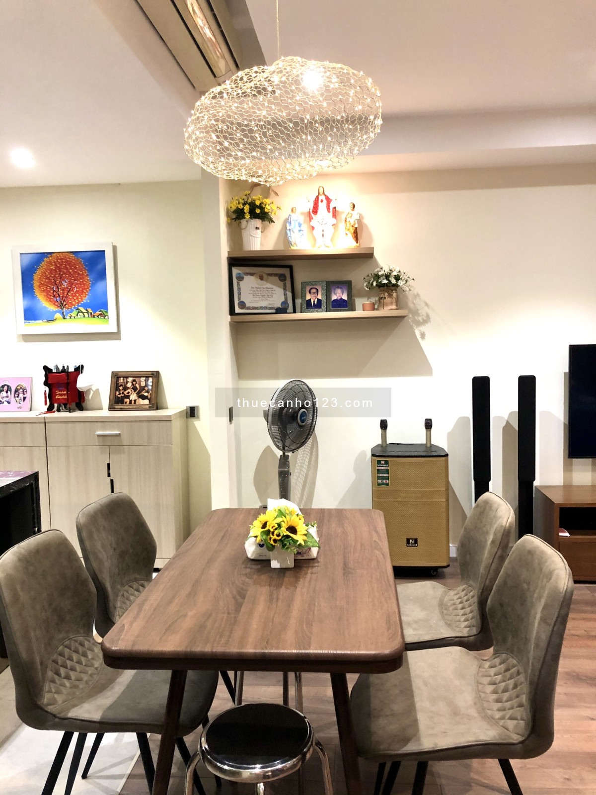 Thuê CHCC ESTELLA Q.2 (124m, 2pn+1, giá 38 tr/th),TTTM , view thoáng, yên tĩnh, nhà đẹp giá rẻ