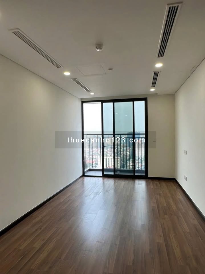 Cho thuê căn hộ Mipec 360 – 122 Xuân Thủy 70m², 2 phòng ngủ, 2 WC, 16 triệu/ tháng