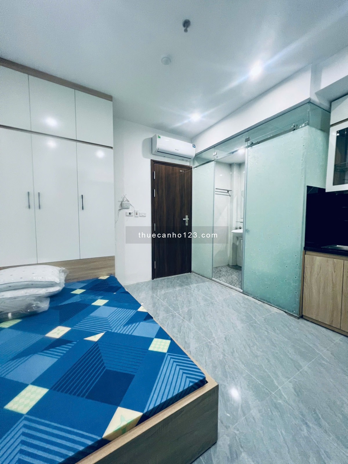 Cho thuê căn hộ trống – ngõ 152 Nguyễn Đình Hoàn, Cầu Giấy