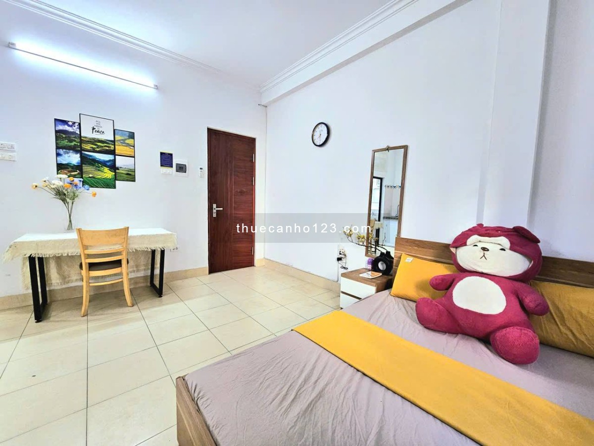 Phòng đẹp – thoáng sáng – ở ngay trung tâm Phạm Văn Đồng