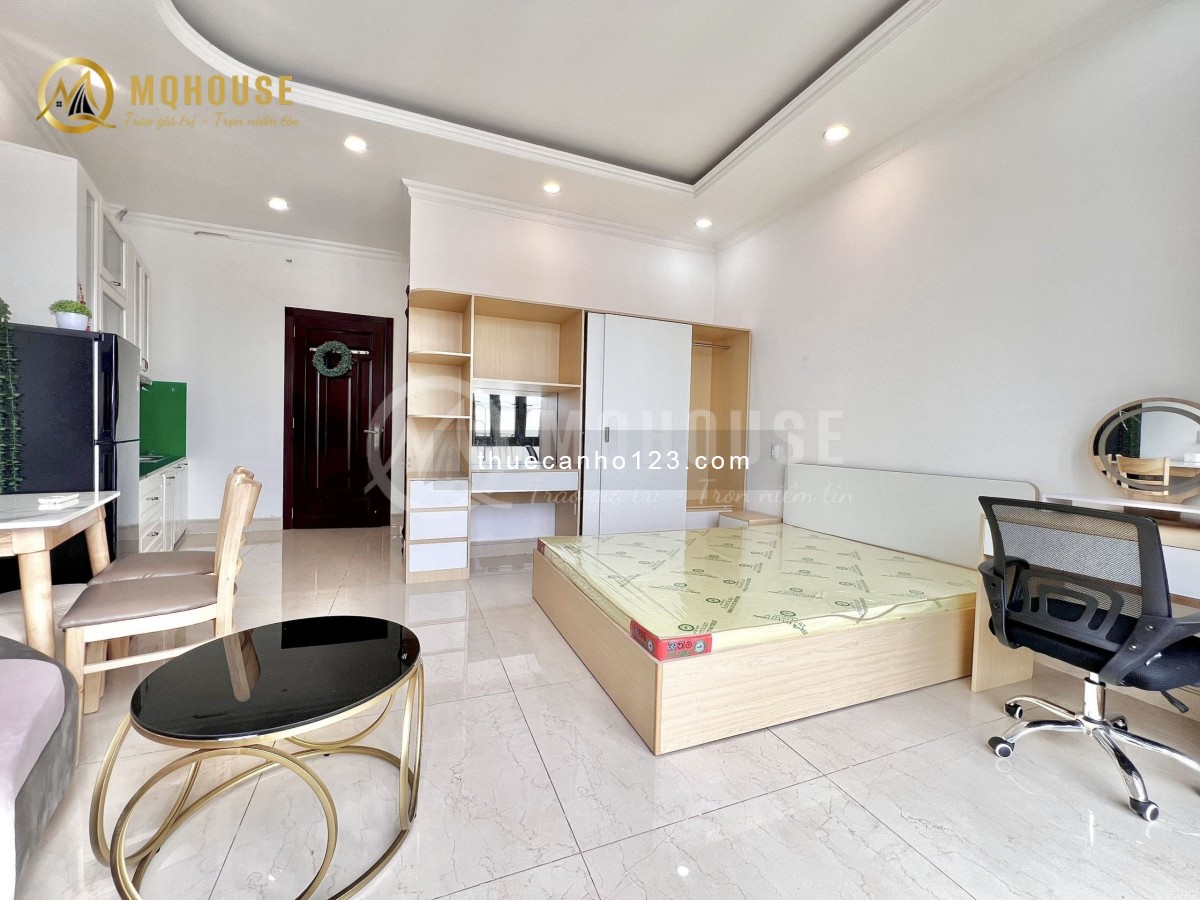 CĂN HỘ BAN CÔNG MỚI - THANG MÁY - BẾP RỘNG – GẦN SÂN BAY TÂN SƠN NHẤT, GIÁP PHÚ NHUẬN