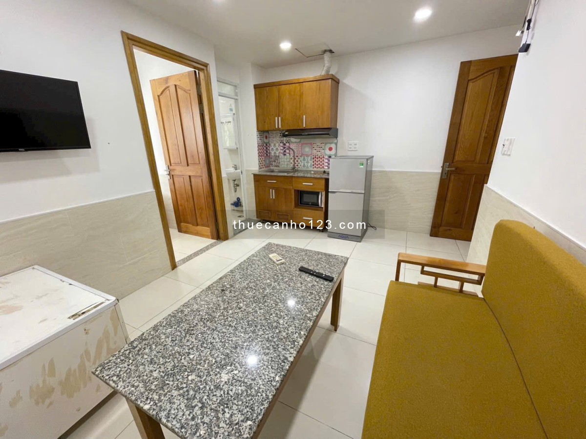 Cho thuê căn hộ Studio Tách bếp, Cửa sổ Q4 gần cầu Kênh Tẻ, cầu Ông Lãnh, cầu Calmette