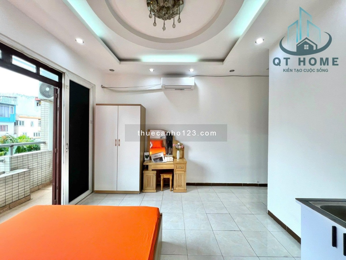 Cho thuê căn Studio Ban công ngay chân cầu Nguyễn Văn Cừ, gần Nowzone, Đh Sài Gòn, Đh Sư Phạm, Đh KH