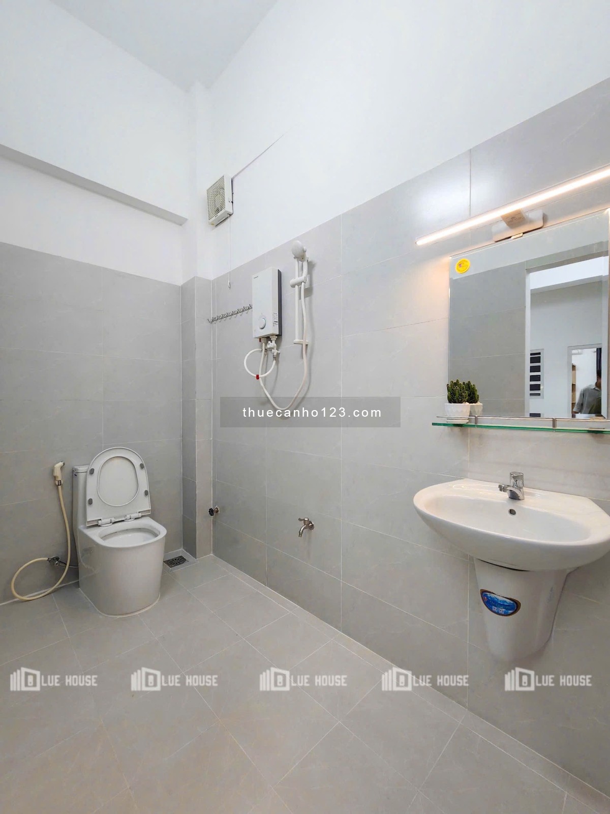  CHO THUÊ CĂN HỘ 2PN – PHỔ QUANG, P.2, TÂN BÌNH - NGAY SÂN BAY TÂN SƠN NHẤT