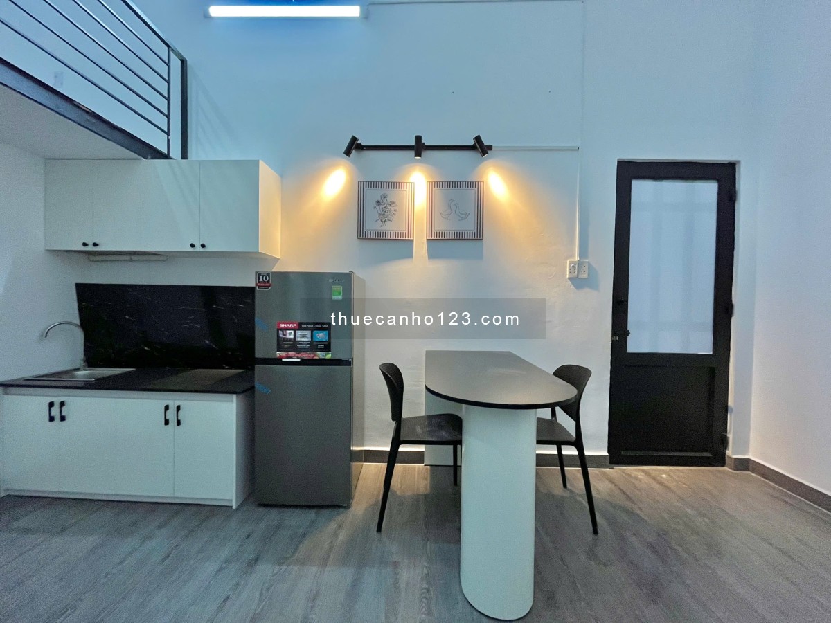 Căn hộ duplex rộng xịn xò, full nội thất, ngay trung tâm Q.7, gần RMIT, TDTU, Lotte, Crescent Mall