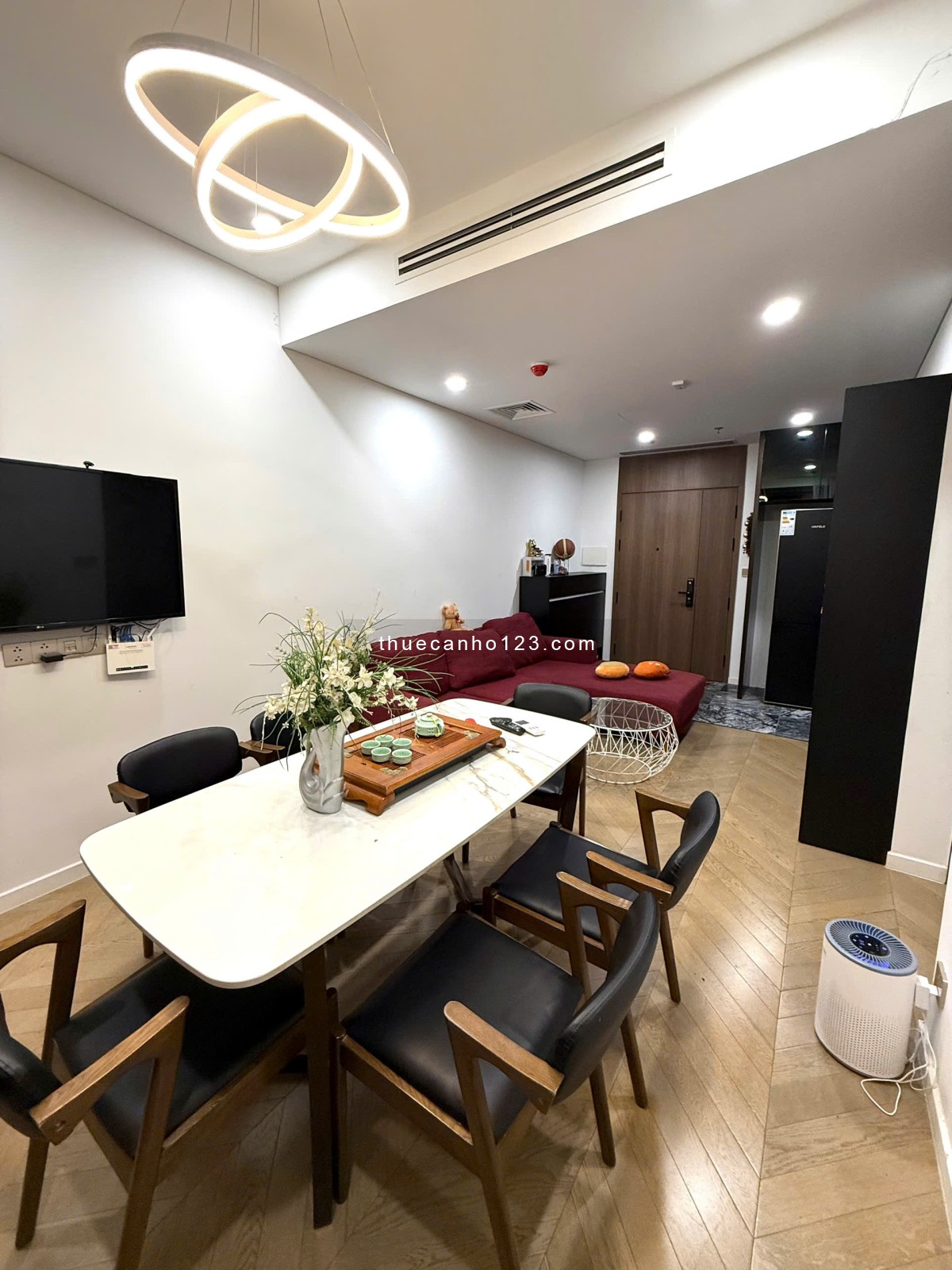 Nhà vừa đẹp Giá vừa hời, 2 Phòng ngủ 76m2, nội thất cao cấp, giá 37 triệu bao phí. tại Lumiere River