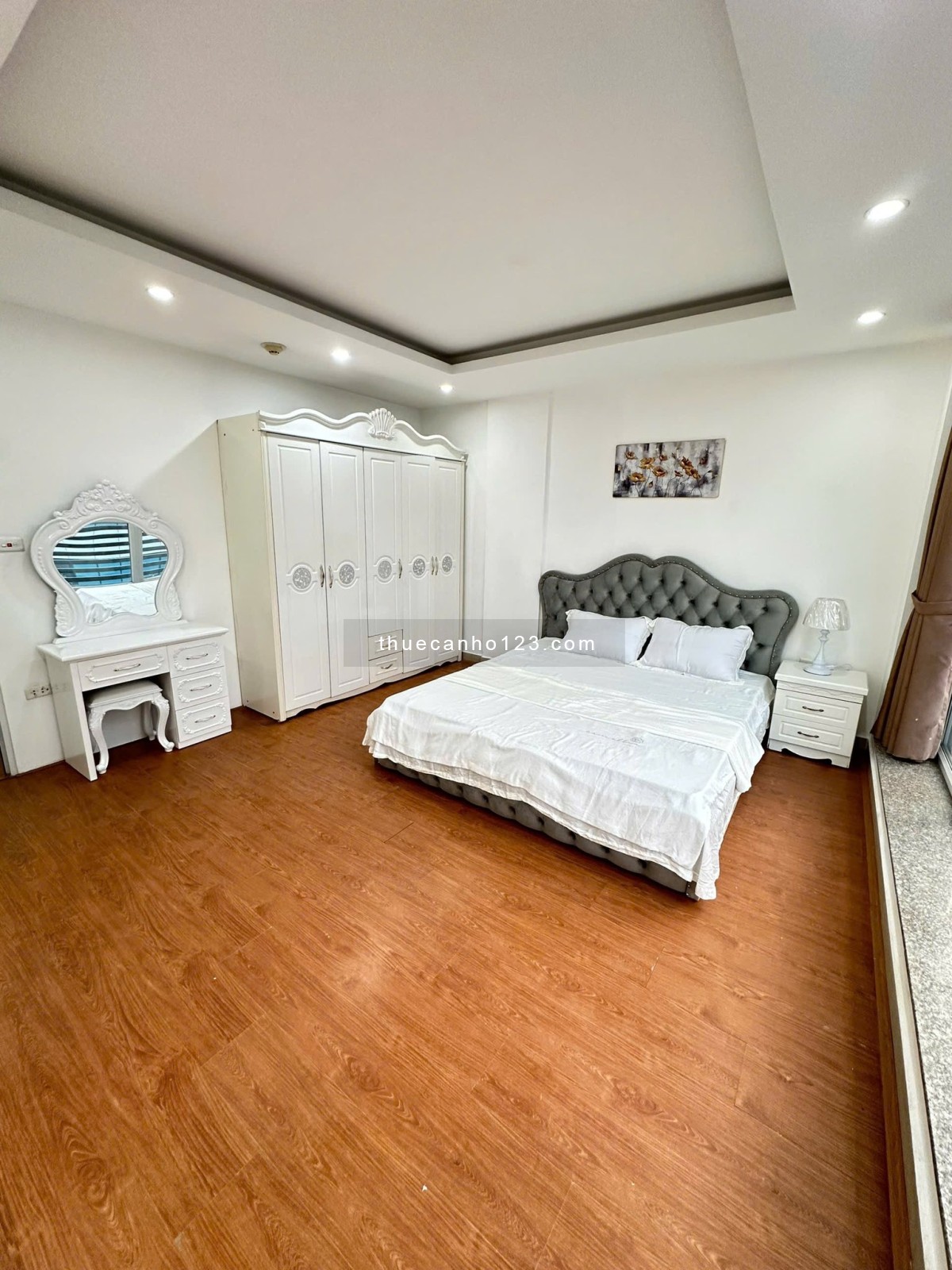 Cho thuê căn hộ 2N1K – Mặt phố Tôn Đức Thắng, Đống Đa