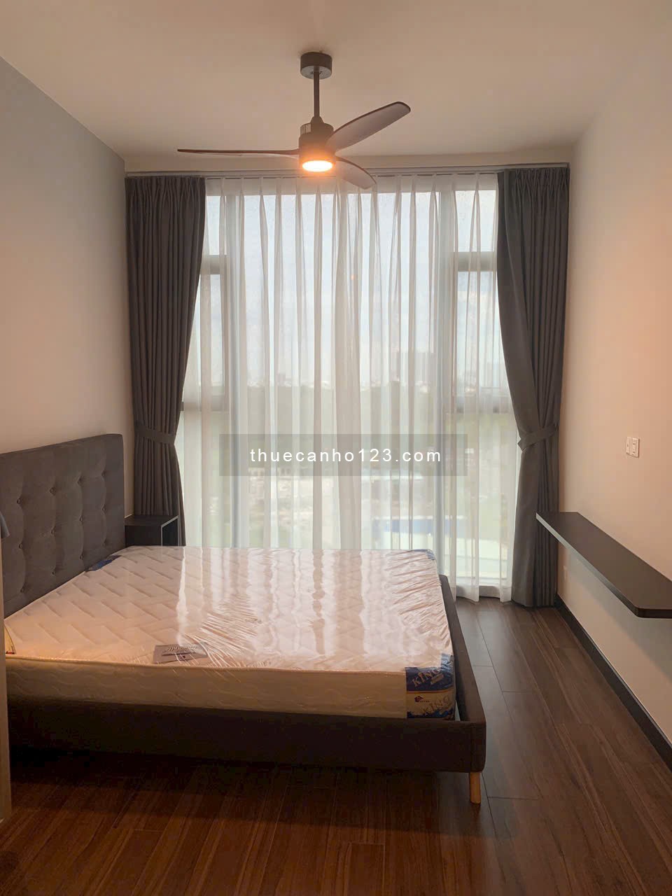 GIÁ SỐC, chỉ 25 triệu tận hưởng tại căn 1 phòng ngủ full nội thất, view chill, tại Empire City