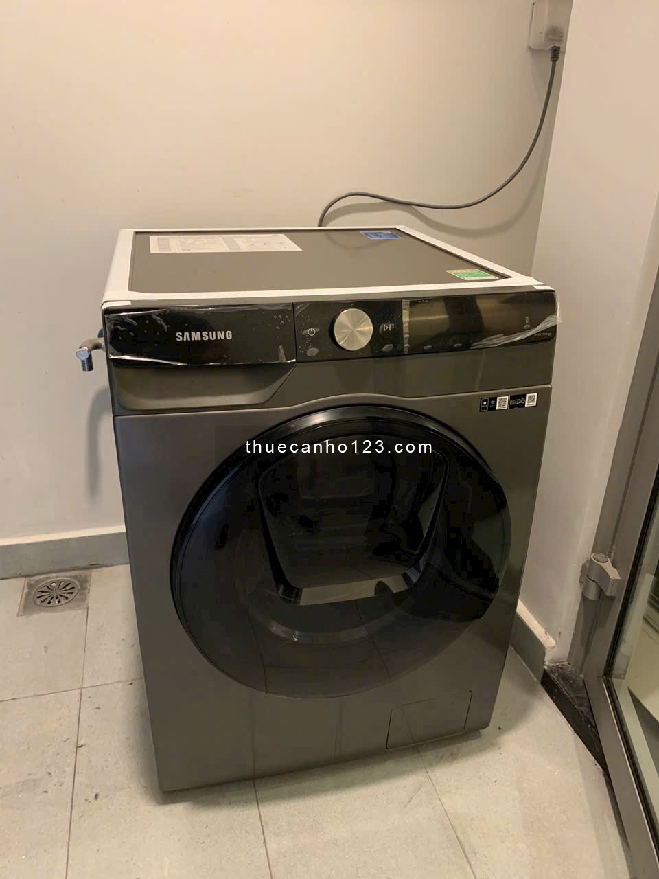 GIÁ SỐC, chỉ 25 triệu tận hưởng tại căn 1 phòng ngủ full nội thất, view chill, tại Empire City