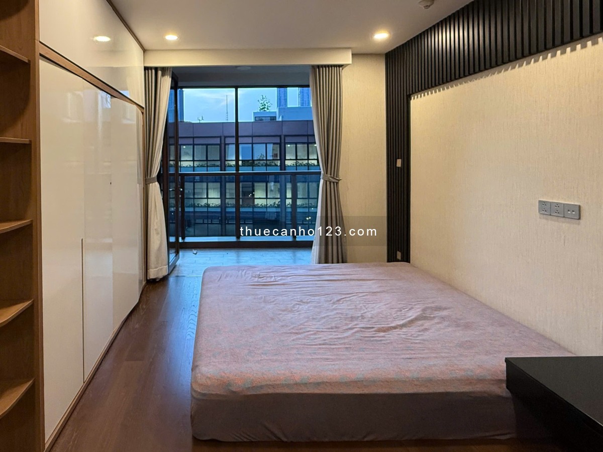 Cho thuê căn hộ Thue Galleria Metropole 4PN – 4WC, có sân vườn rộng, View cầu Ba Son