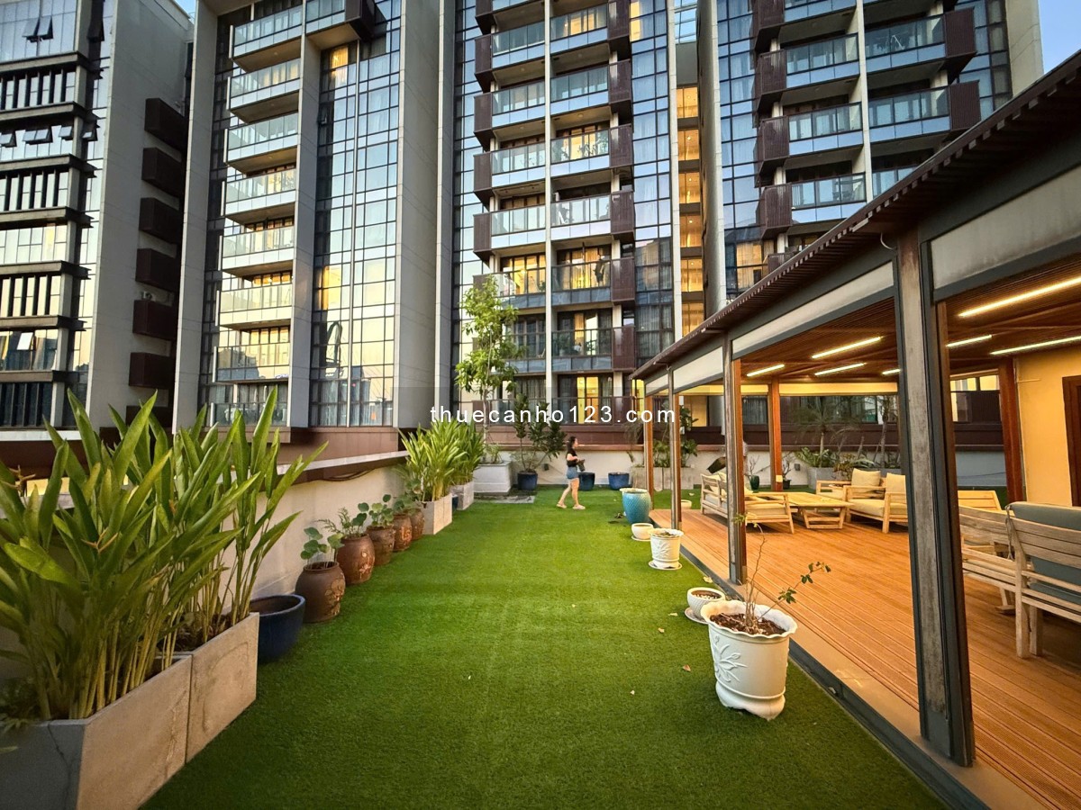 Cho thuê căn hộ Thue Galleria Metropole 4PN – 4WC, có sân vườn rộng, View cầu Ba Son