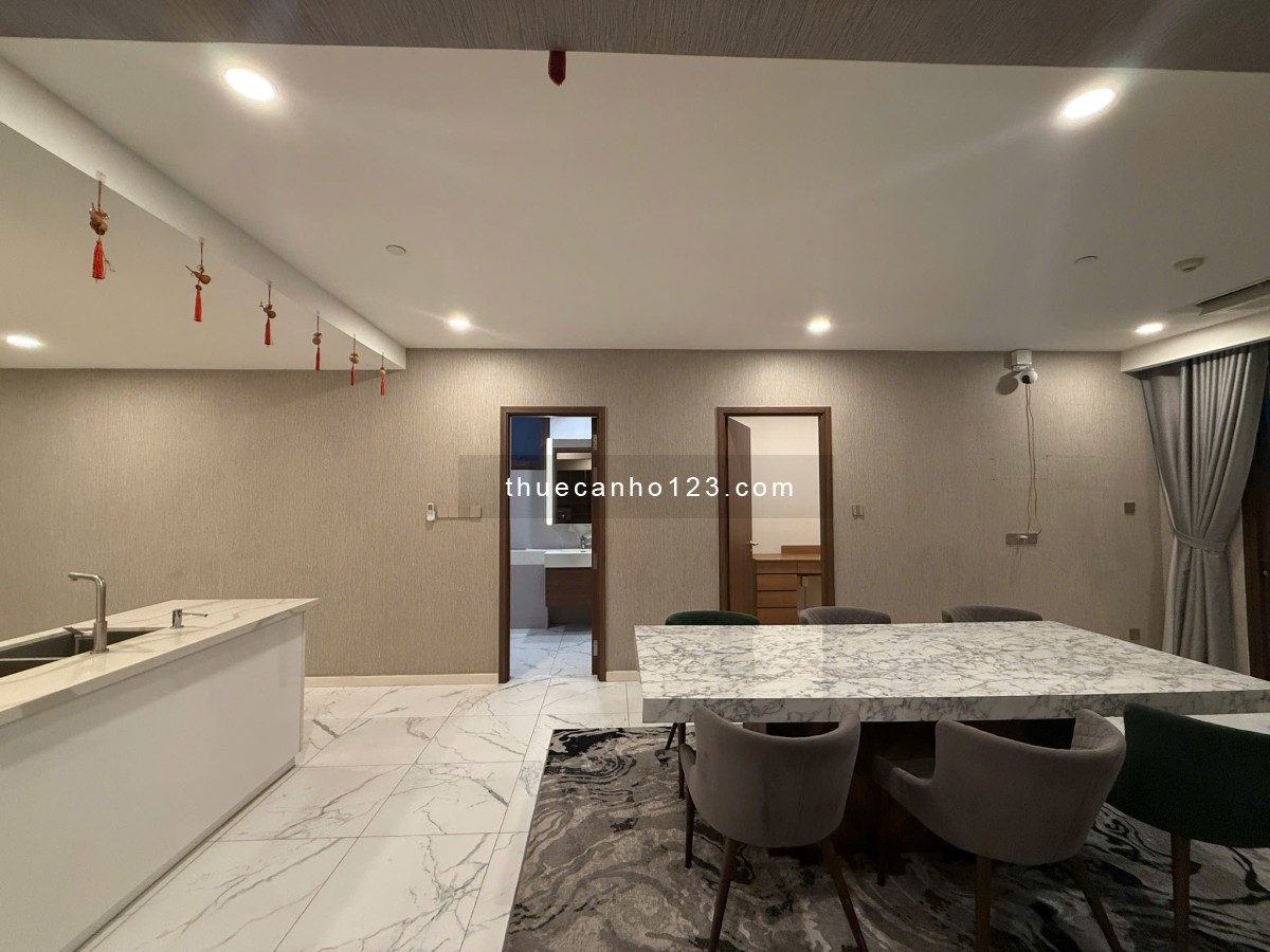 Cho thuê căn hộ Thue Galleria Metropole 4PN – 4WC, có sân vườn rộng, View cầu Ba Son