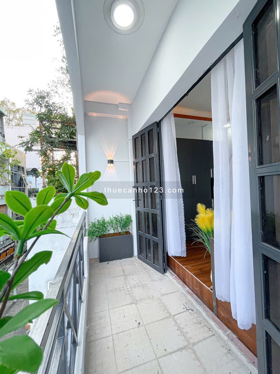 Cho thuê căn hộ 1PN – Nguyễn Tri Phương, P9, Quận 10 – Ngay Nhà Thi Đấu Phú Thọ