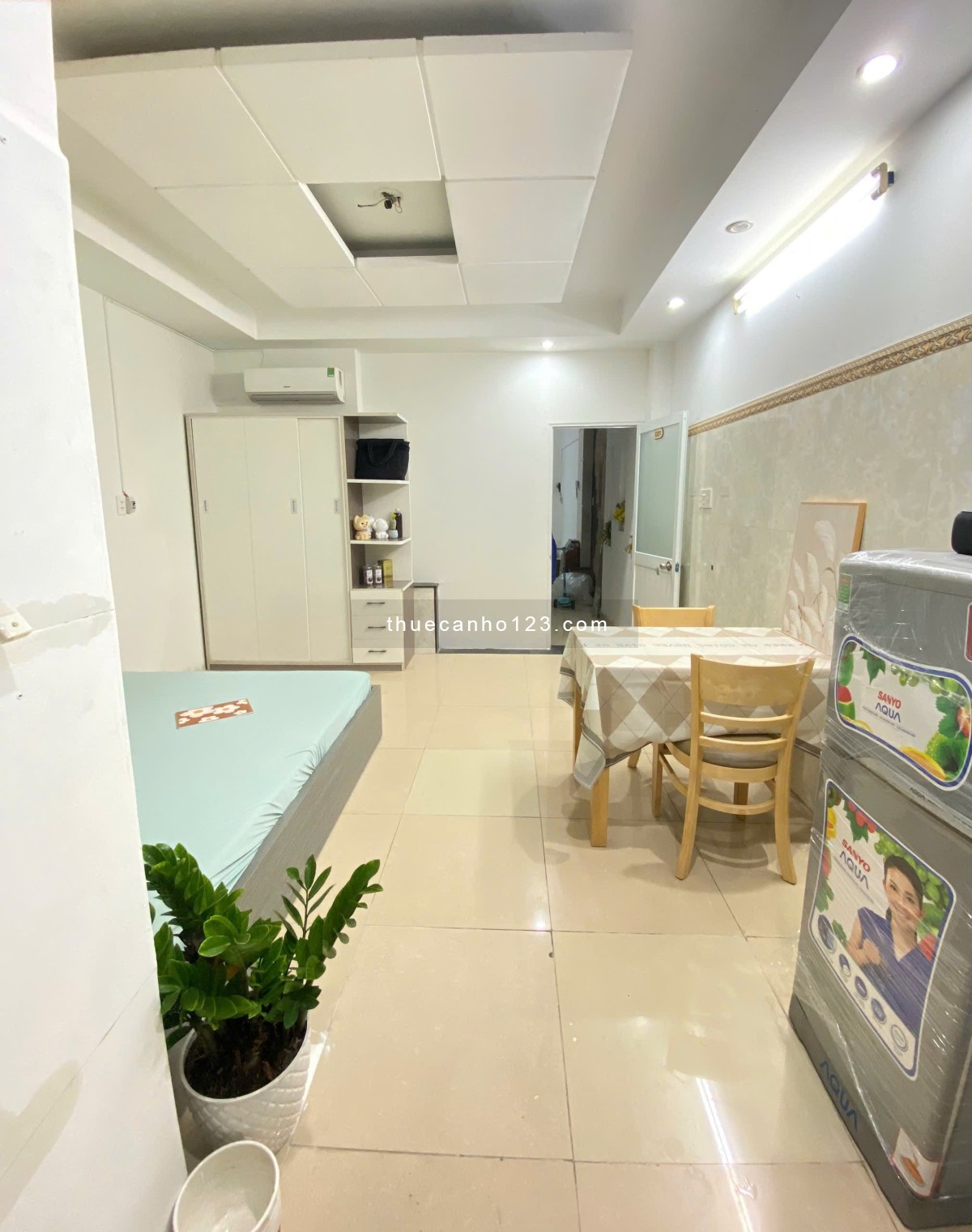 Cho thuê căn hộ 1PN – Nguyễn Hồng Đào, P14, Tân Bình – Ngay chợ Bàu Cát