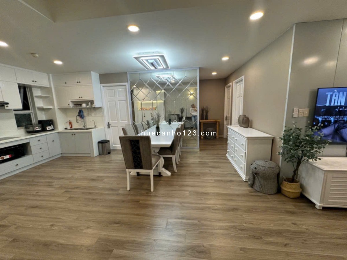 Cho thuê căn hộ CC Cửu Long, 85m2, 9 triệu VND Bình Thạch HCM.