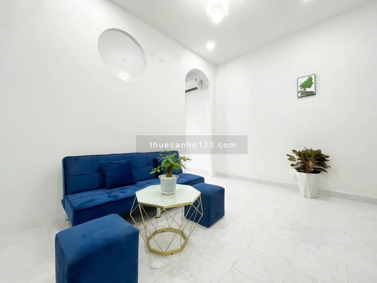 Cho thuê CHDV 40m2 full nội thất có ban công nằm ở Phan Đăng Lưu gần ngã tư Phú Nhuận