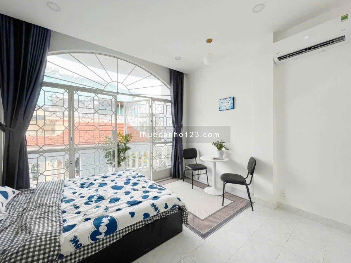 Cho thuê CHDV 40m2 full nội thất có ban công nằm ở Phan Đăng Lưu gần ngã tư Phú Nhuận