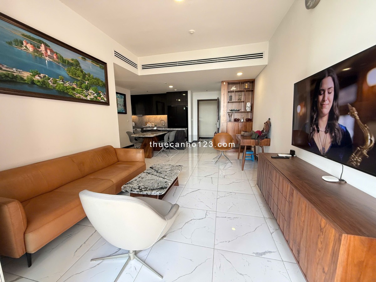 Đẹp như tranh, 2 phòng ngủ 93m2 view trực diện sông. nội thất đầy đủ, giá 35 triệu. tại Empire City