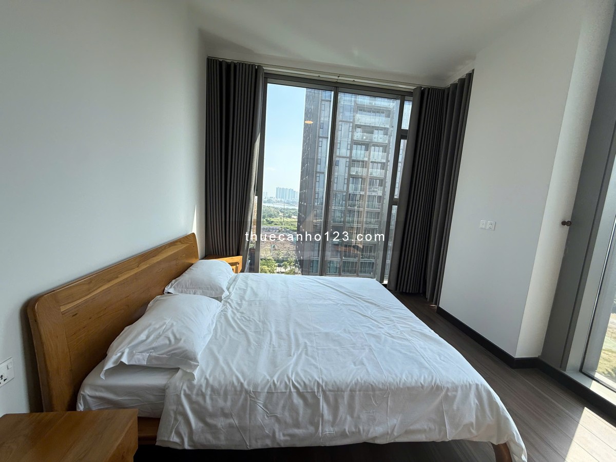 Đẹp như tranh, 2 phòng ngủ 93m2 view trực diện sông. nội thất đầy đủ, giá 35 triệu. tại Empire City