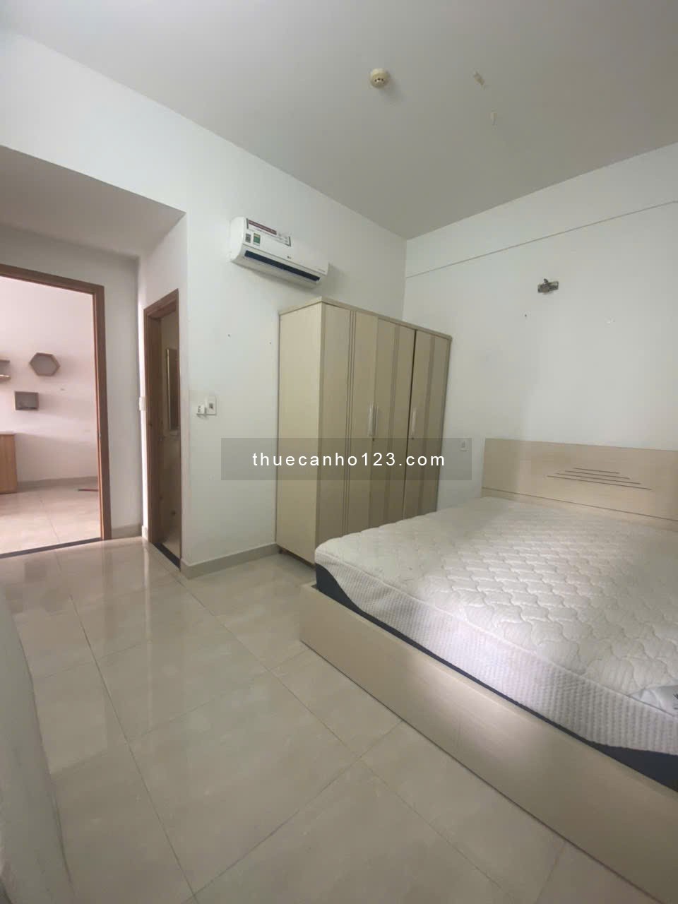 Cho thuê căn hộ The CBD Premium 2PN – 2WC Full nội thất, tầng trung, nhà trống – vào ở ngay