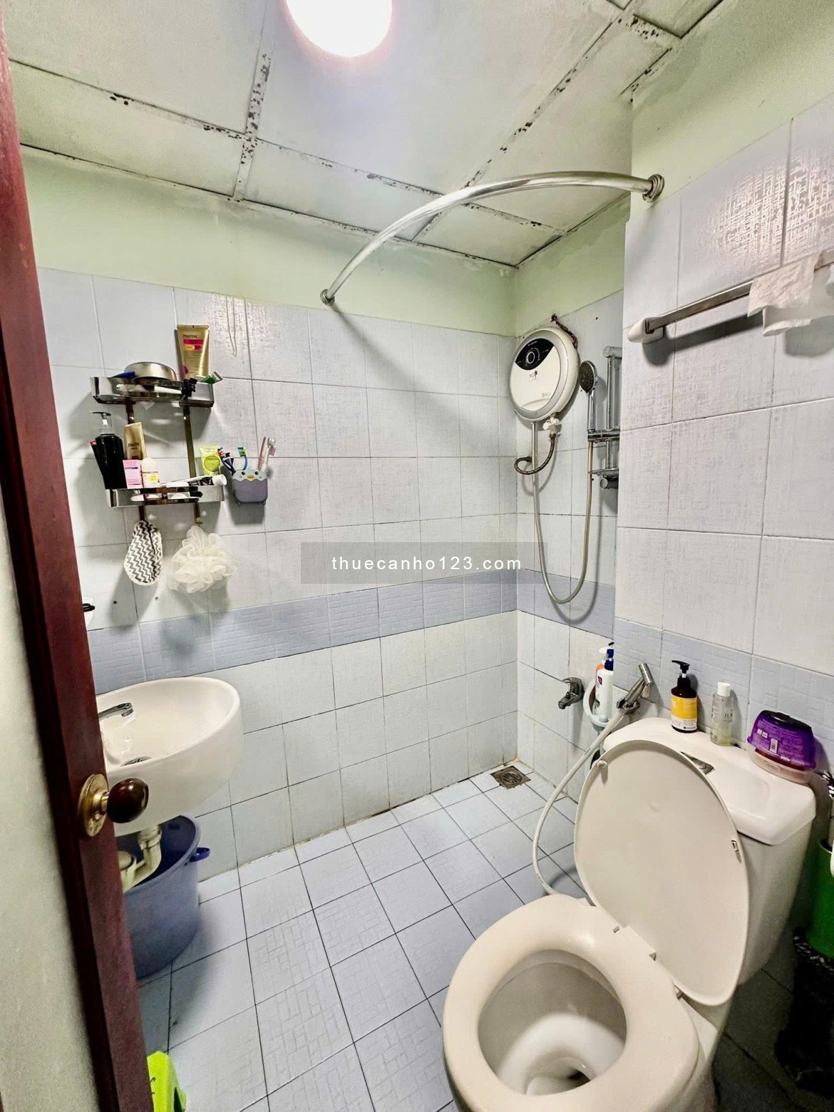 Idico Tân Phú, Lũy Bán Bích ,TP: 75m2, 2PN, 2WC, ngủ, NT, 9tr5/th