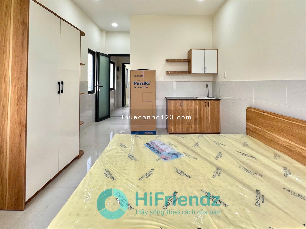 Cho thuê căn Studio ban công Q8, ngay cầu Chánh Hưng, cầu Nguyễn Tri Phương, Parcmall, Central Premi