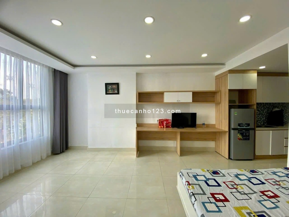 Căn 1 phòng ngủ Sky Center, Phổ Quang có nội thất giá12tr
