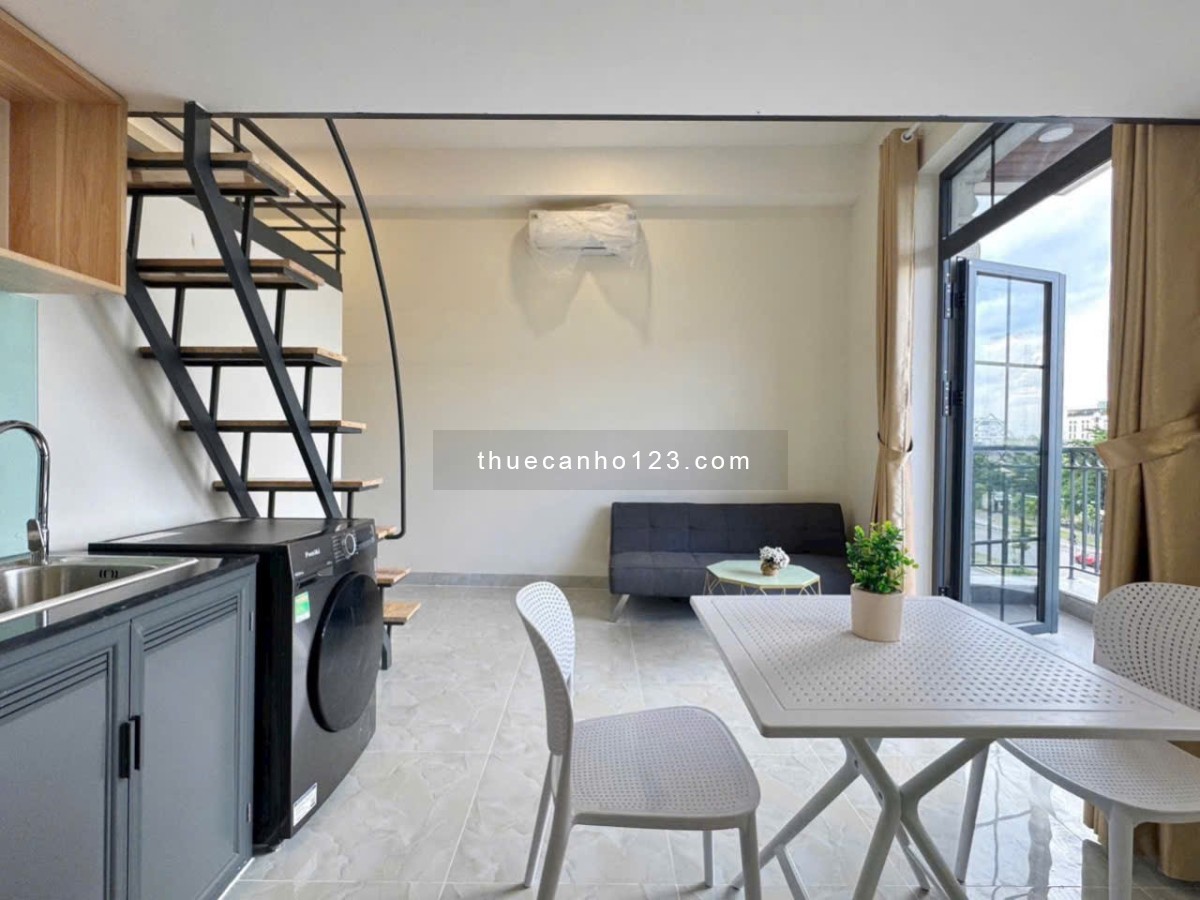 Khai trương căn hộ Duplex ban công ngắm view đường phố - Ngay trung tâm quận 7, gần Lotte, Crescent.