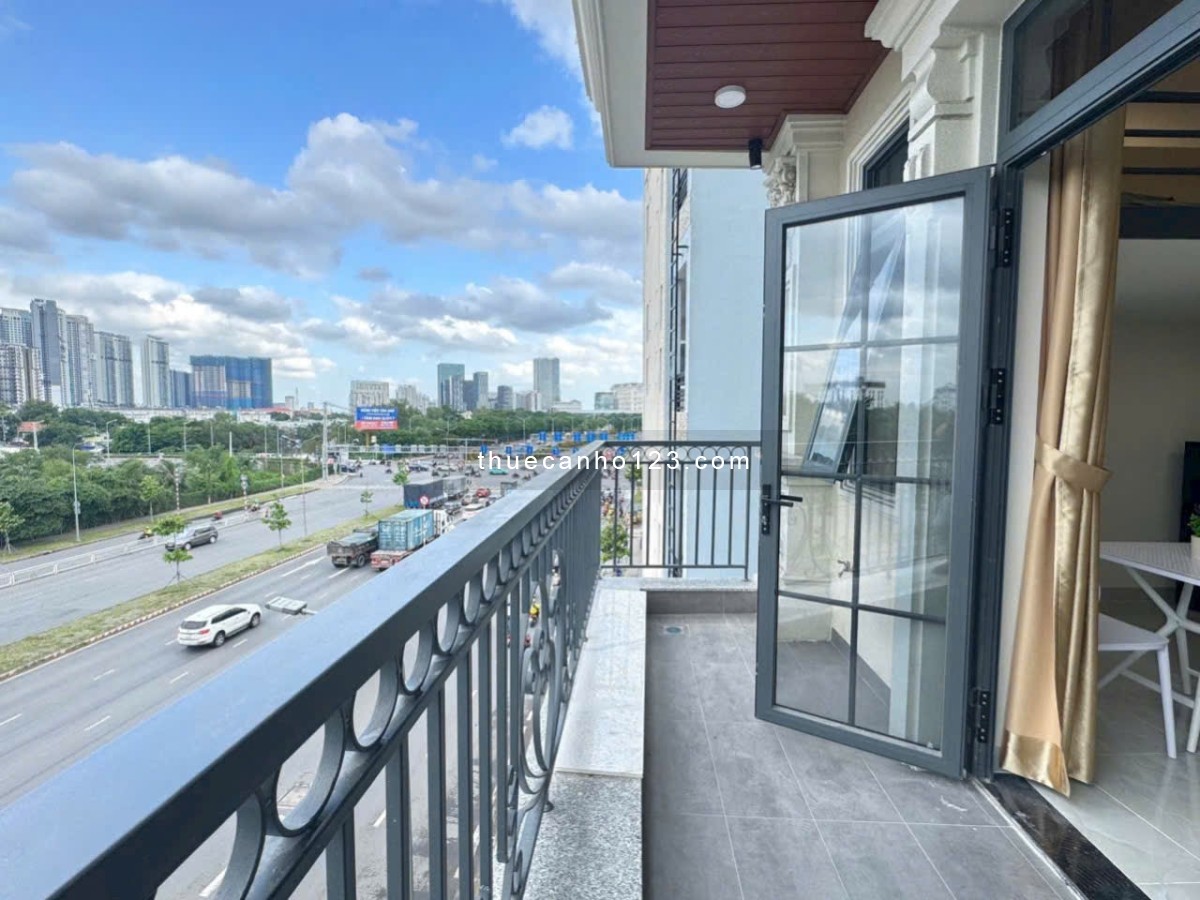 Khai trương căn hộ Duplex ban công ngắm view đường phố - Ngay trung tâm quận 7, gần Lotte, Crescent.