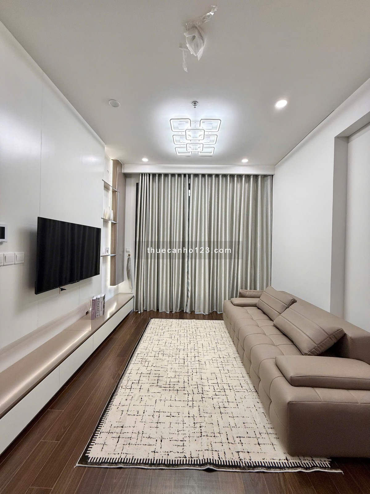 Cho thuê 1PN+1 Masteri B – view hồ