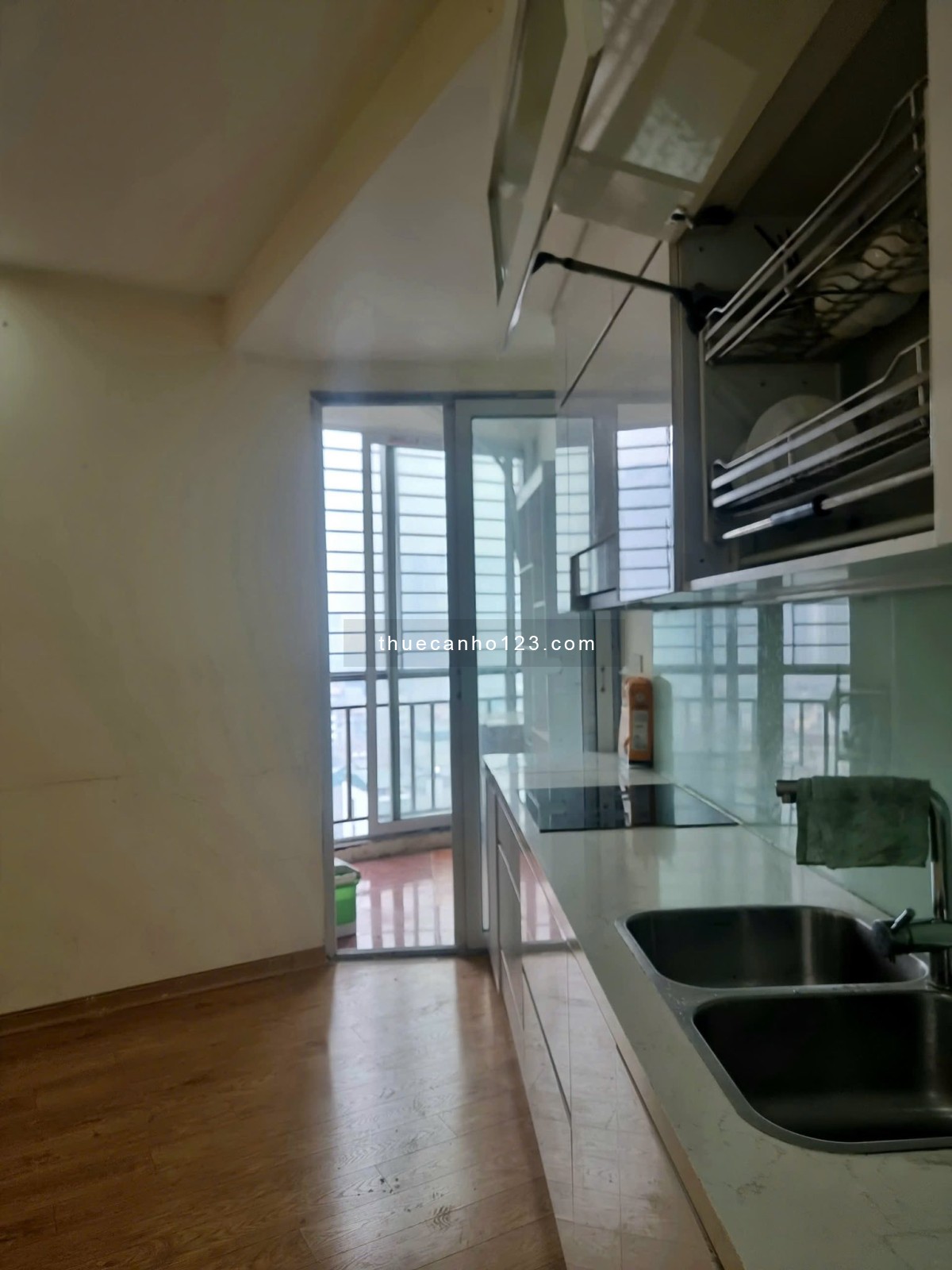 Cho thuê căn hộ chung cư Mễ Trì Thượng – 2PN, ở hoặc làm văn phòng