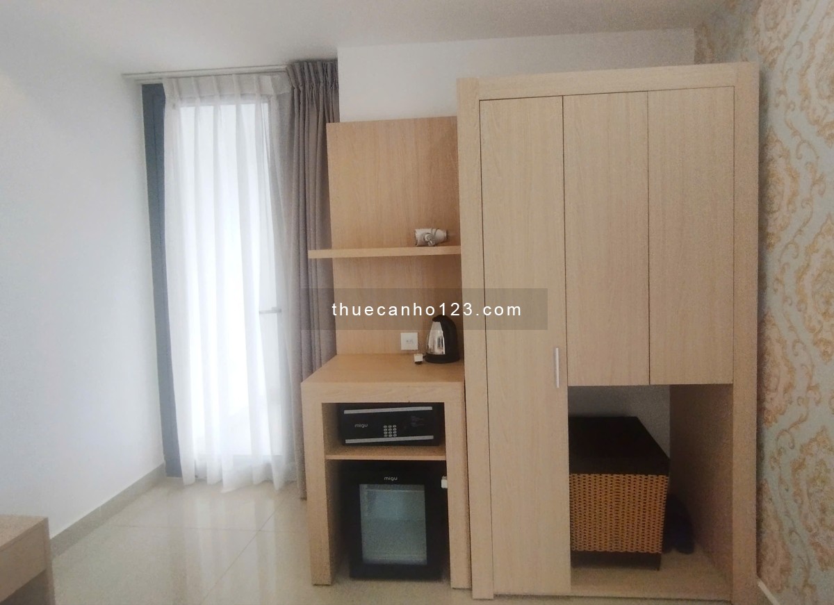 Phòng khách sạn Nha Trang view đẹp tầng cao cho thuê tháng gần chợ Đầm