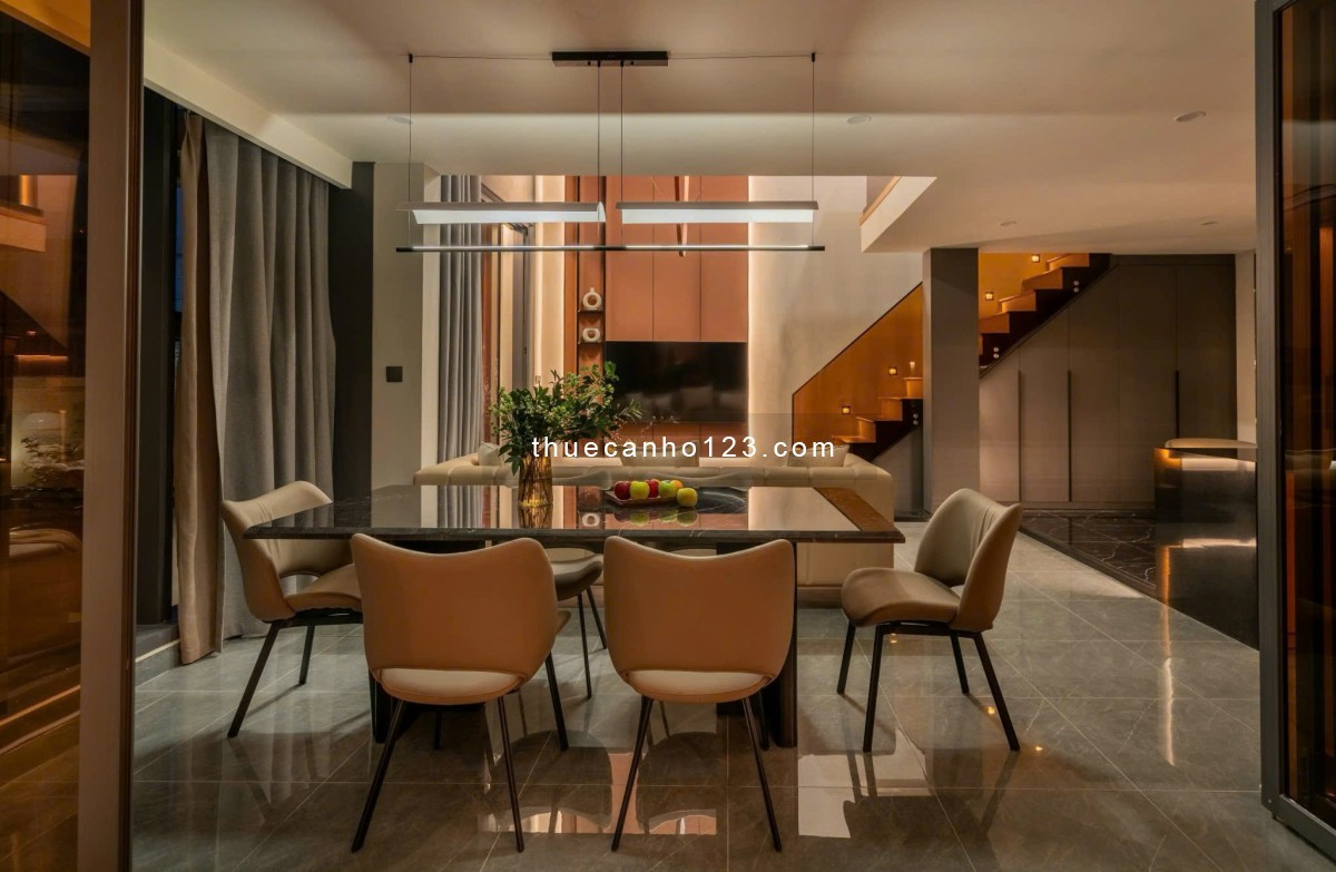 Cực hiếm, duplex 3PN 120m2 và 40m2 sân vườn, nội thất Sang trọng, giá 90 triệu. tại Opera Thủ Thiêm