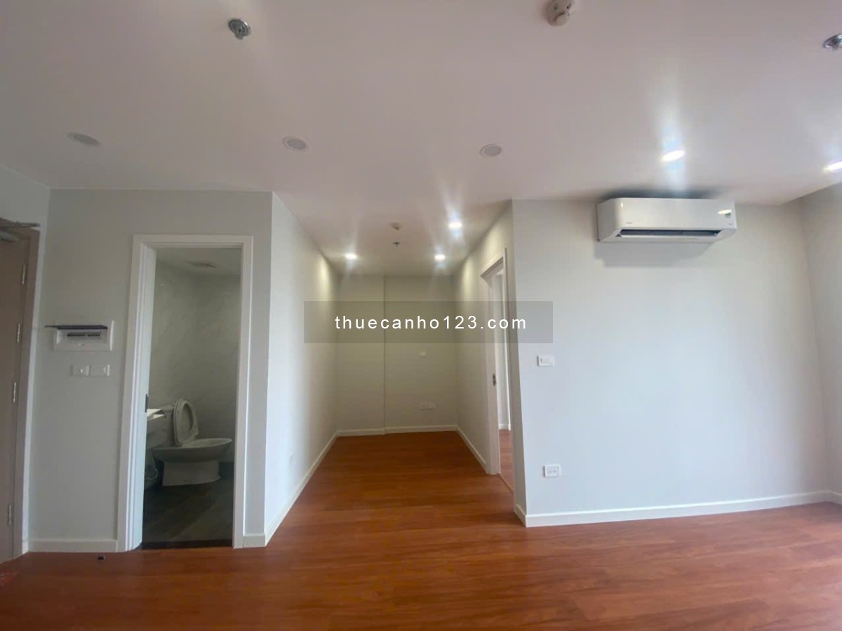 Cho thuê căn hộ Smart City 1n+ toà i4