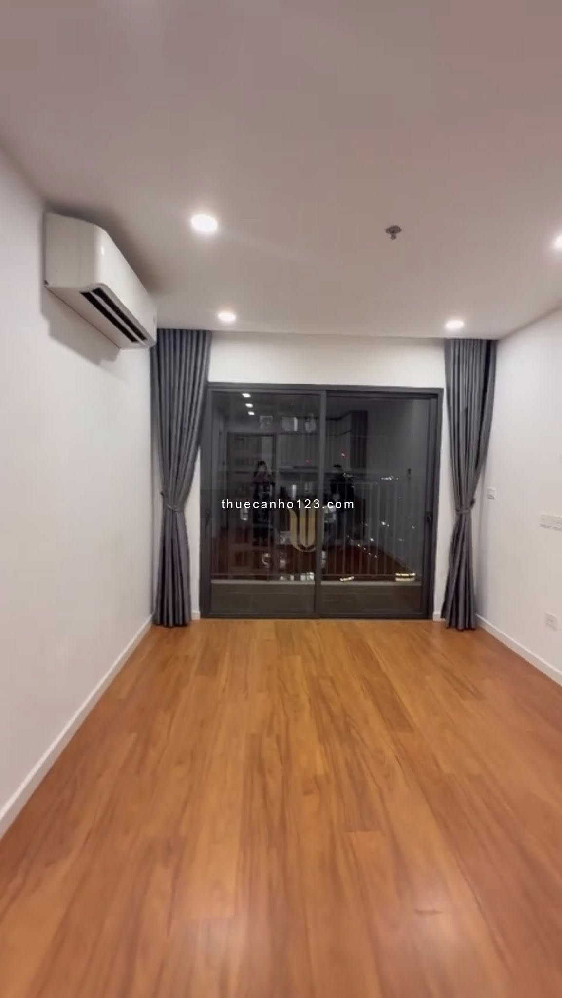 Cho thuê căn hộ 1N+ toà I4 Vinhomes Smart city