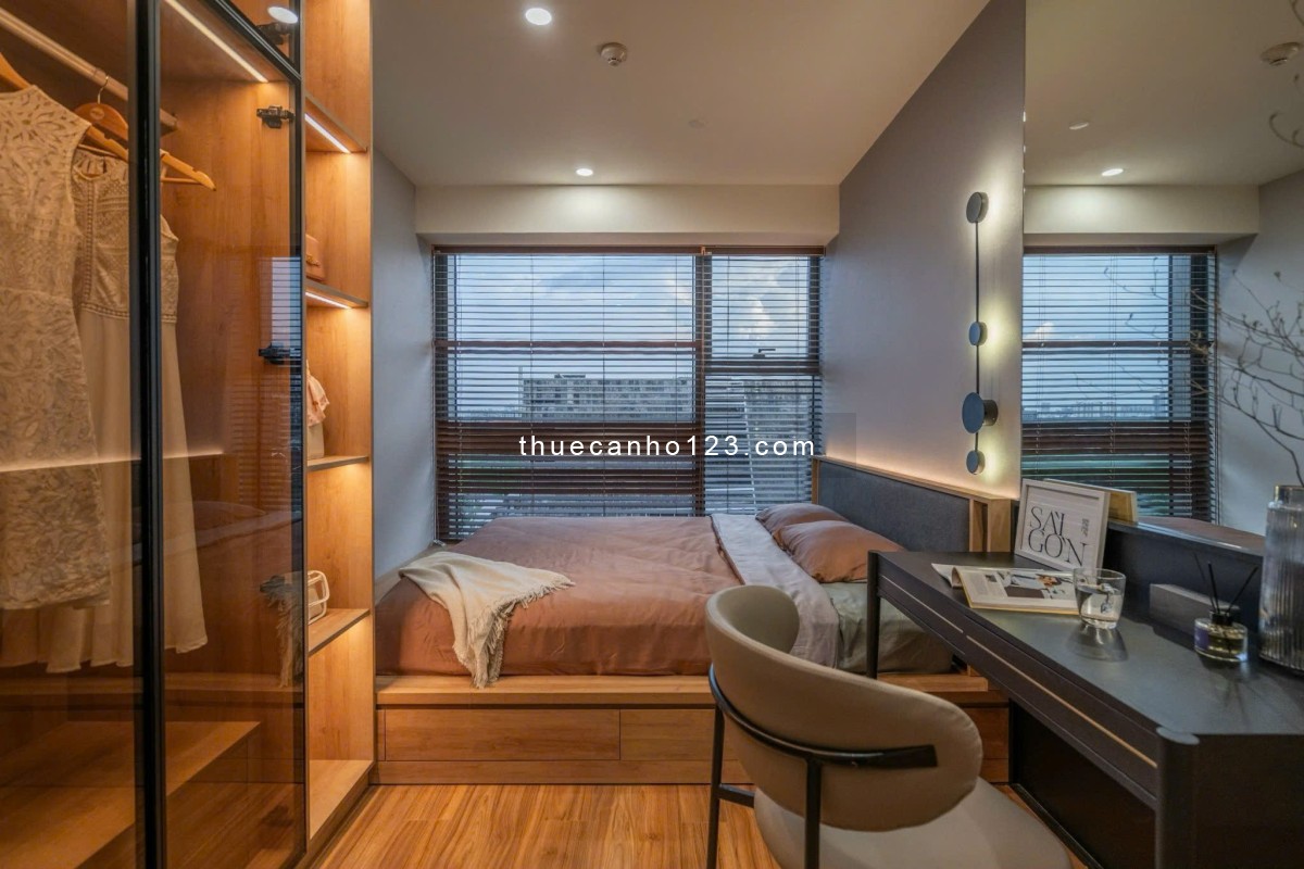 Cực hiếm, duplex 3PN 120m2 và 40m2 sân vườn, nội thất Sang trọng, giá 90 triệu. tại Opera Thủ Thiêm