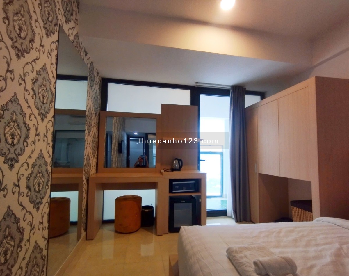 Cho thuê phòng view đẹp tầng cao giá rẻ trung tâm Nha Trang