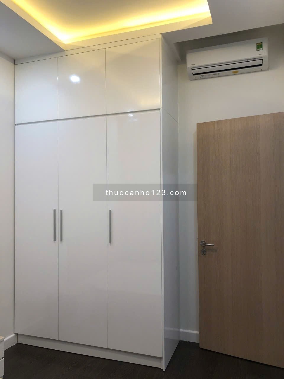 Hàng hiếm! căn hộ 3pn2wc-96m2 chung cư Newton chỉ 22tr/th có slot ô tô. LH 0932 192 028-Ms.Mai