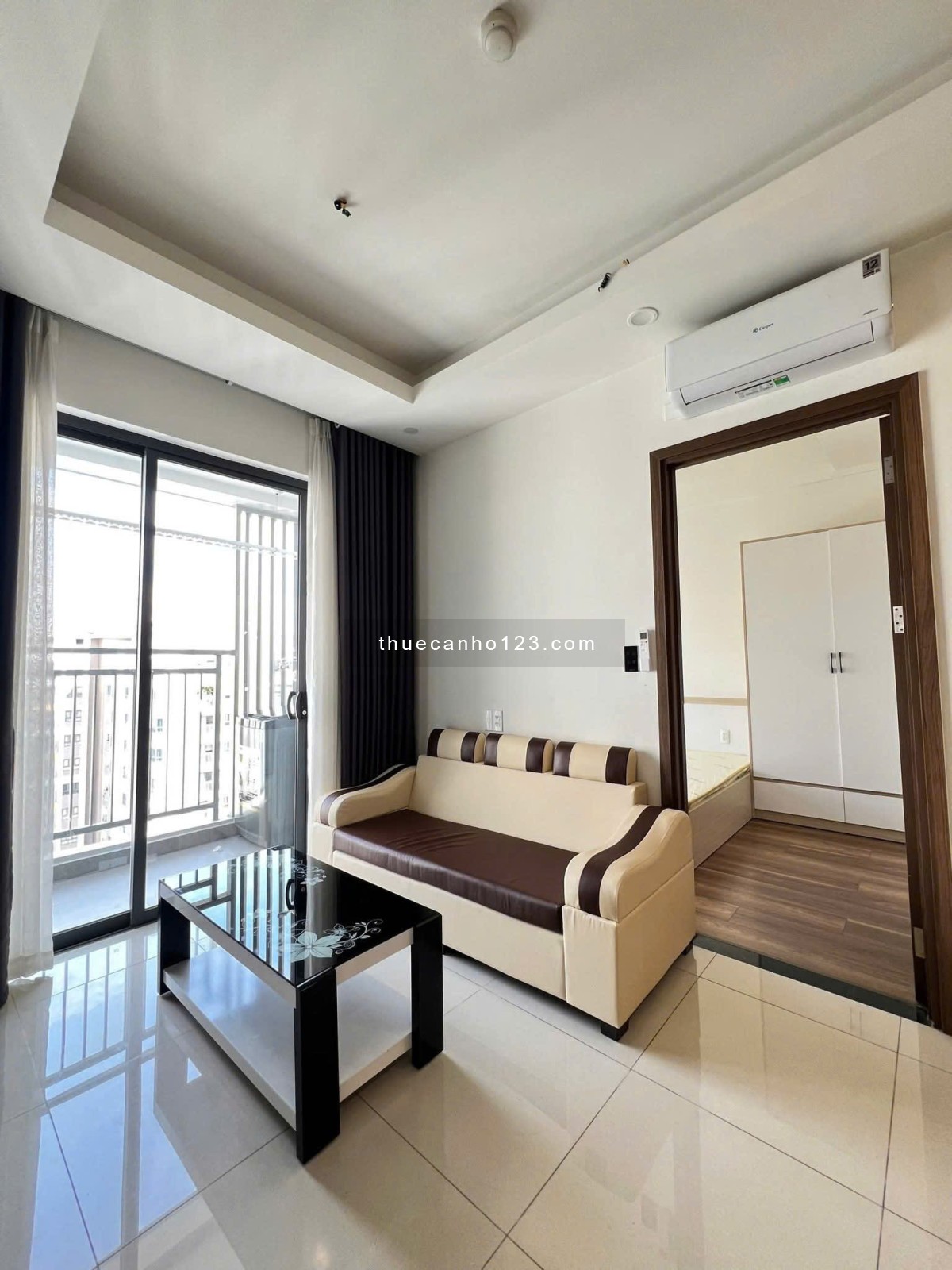 Chung cư cao cấp Rivera Park Thành Thái Q.10 2PN full nội thất giá 19Tr/th