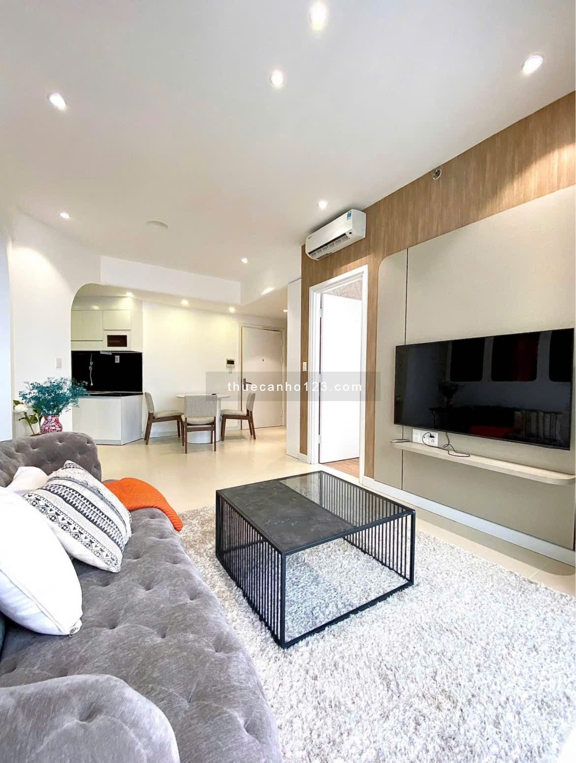 Chung cư Rivera Park, Thành Thái, Q10: 92m2, 2PN, 2WC, NT cao cấp, 20tr/th.