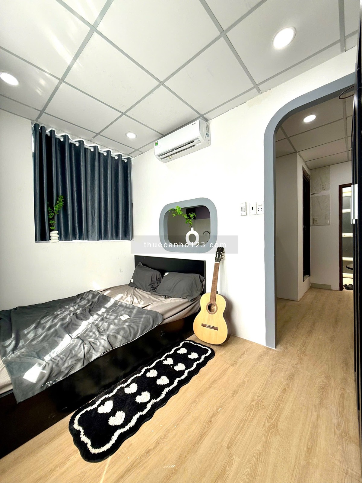 Căn hộ 1pn full nội thất ban công lớn gần sân bay, cv Hoàng Văn Thụ quận Tân Bình