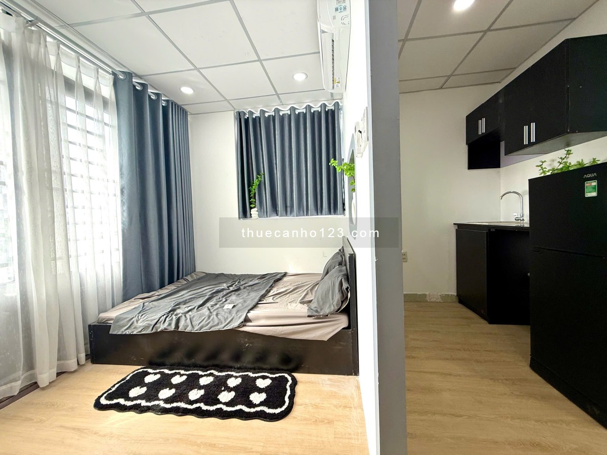 Căn hộ 1pn full nội thất ban công lớn gần sân bay, cv Hoàng Văn Thụ quận Tân Bình