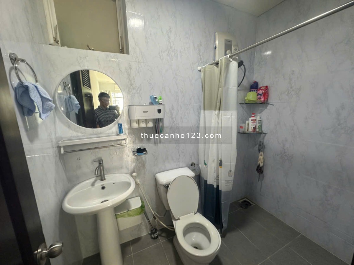 Mình chính chủ cho thuê căn hộ Him Lam 6A, 63m, 2pn, có nội thất, giá 9.5 triệu, LH: 0917 49 608