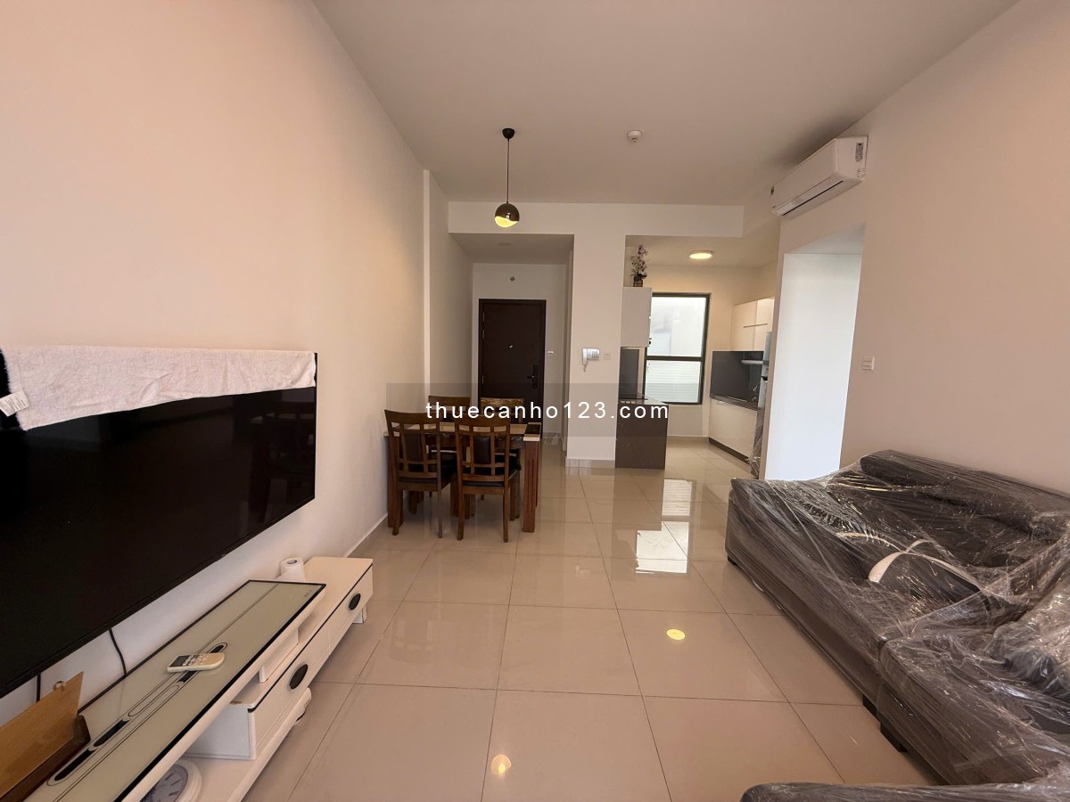 Trống sẵn căn 3 phòng ngủ 89m2, giá ỐC 20 triệu, nội thất đầy đủ. Giá 20 triệu. tại The Sun Avenue