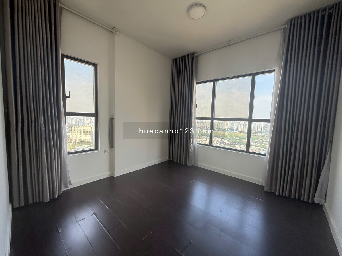 Trống sẵn căn 3 phòng ngủ 89m2, giá ỐC 20 triệu, nội thất đầy đủ. Giá 20 triệu. tại The Sun Avenue