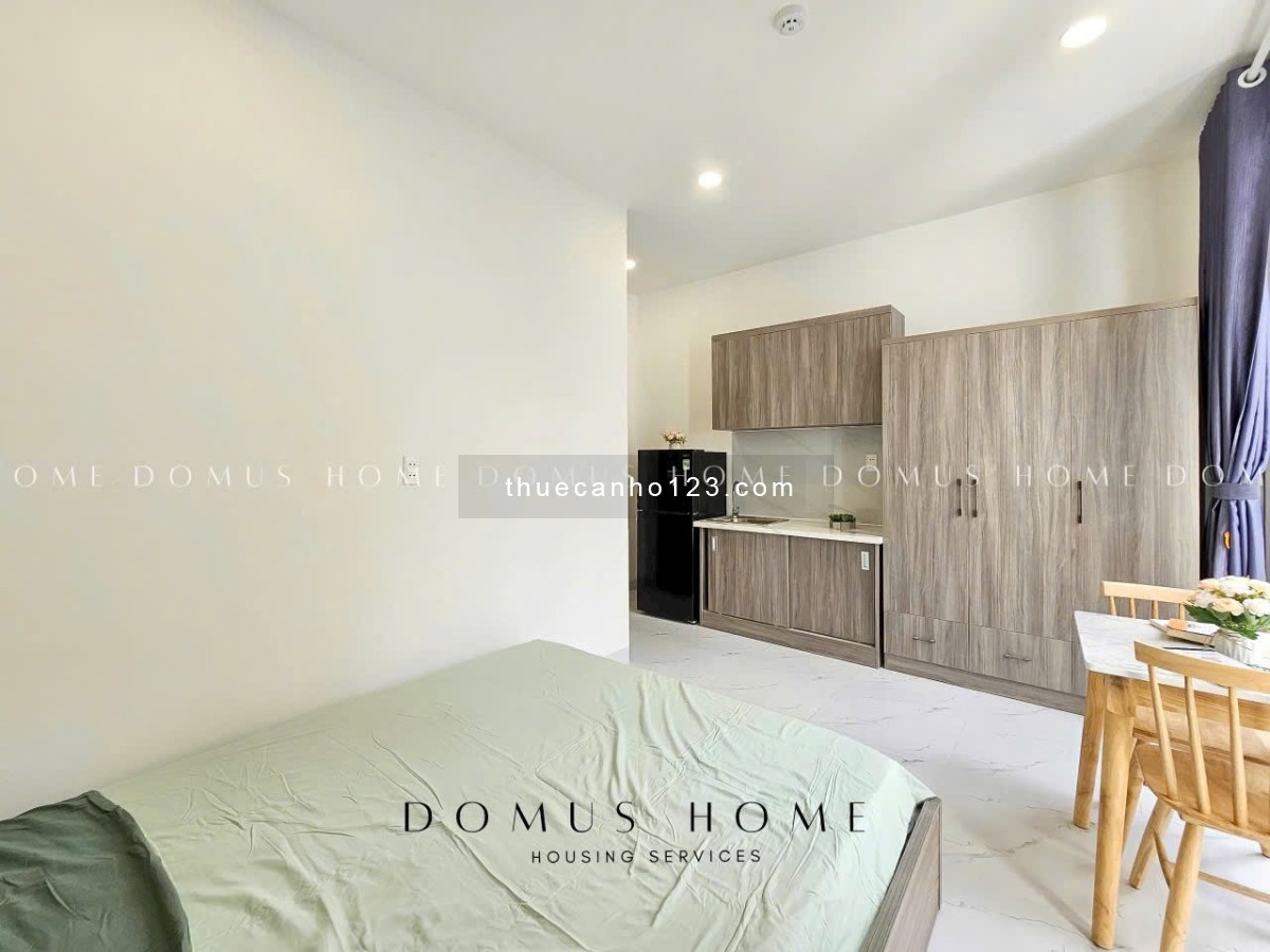 Cho thuê căn Studio ban công Q4 - gần Đh Luật, Đh Nguyễn Tất Thành, cầu Kênh Tẻ, cầu Tân Thuận