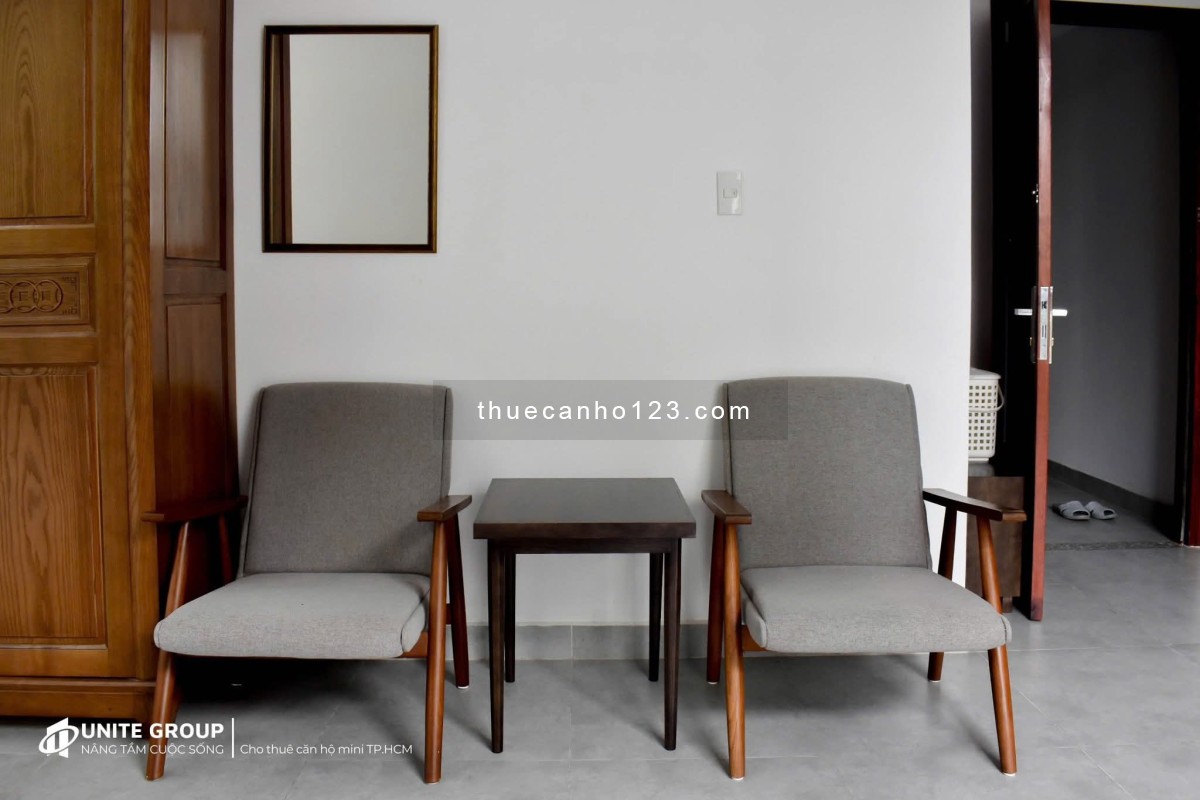 Cho thuê CHDV full nội thất ban công ở đường Nguyễn Kiệm Q. Phú Nhuận