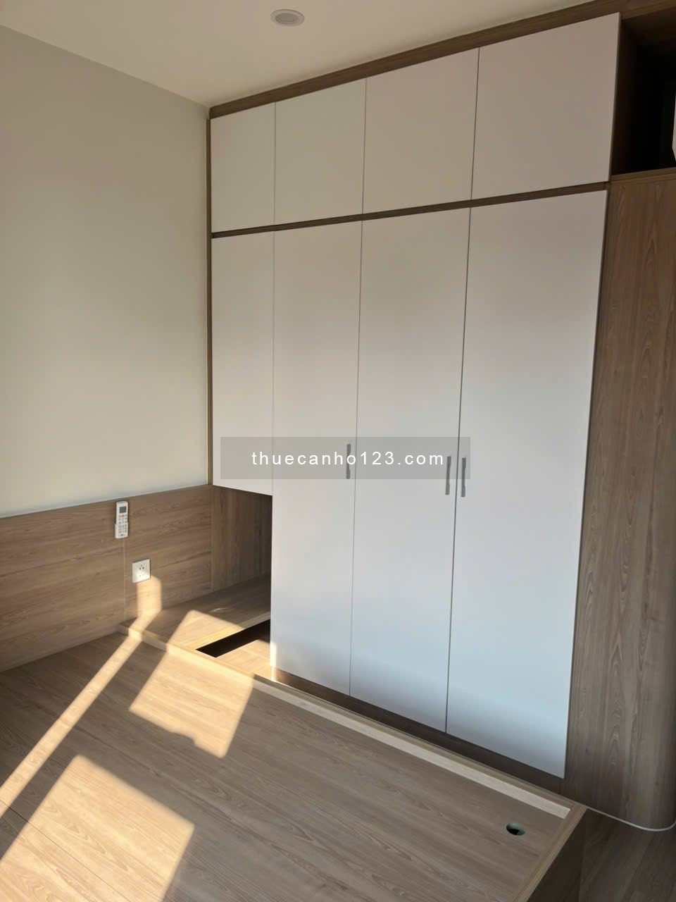 Cho thuê căn hộ Beverly Solary (BS15.25.04) 2PN + phòng làm việc| 2WC