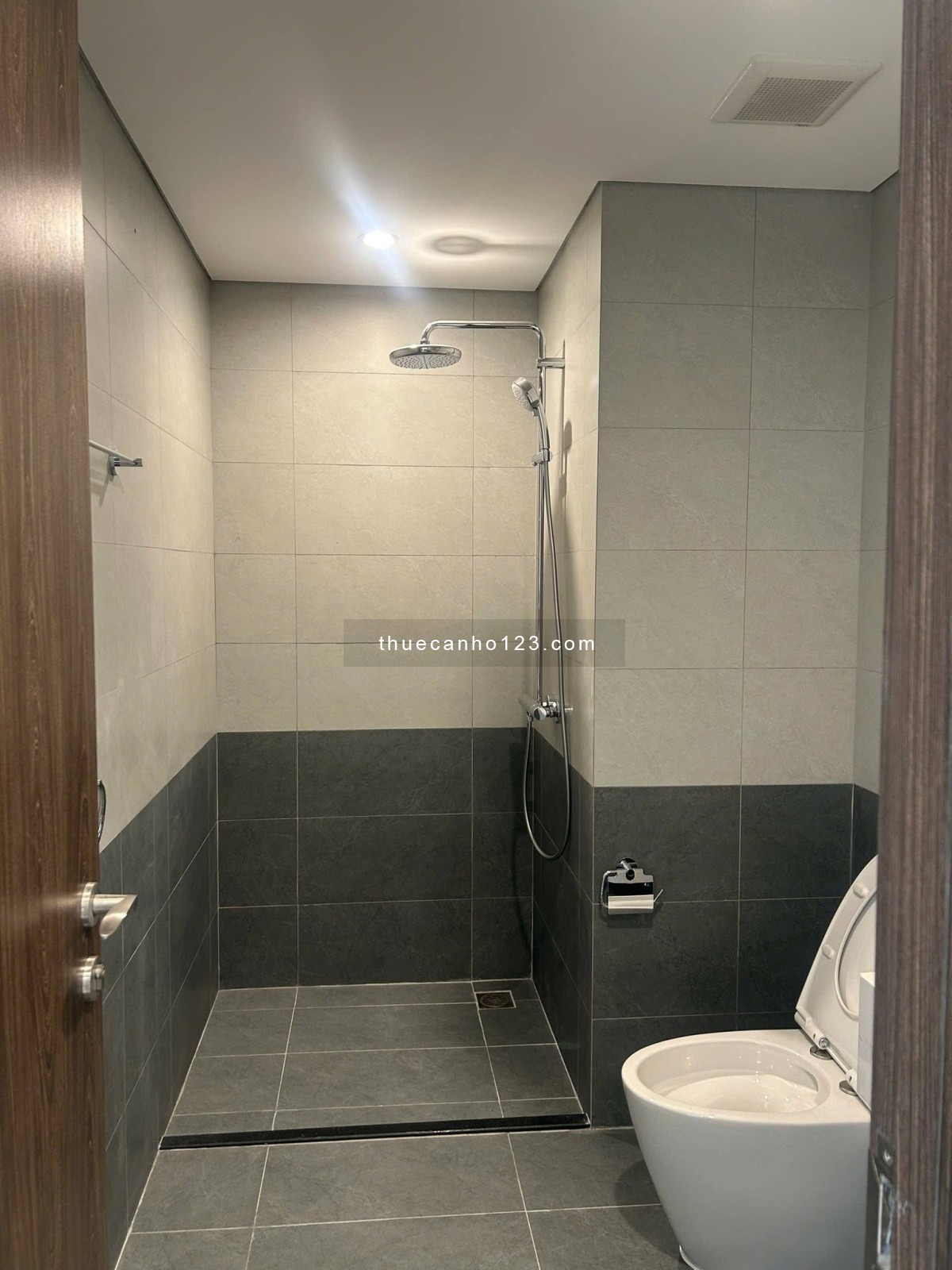 Cho thuê căn hộ BE5 – 1PN+ | nhà trống